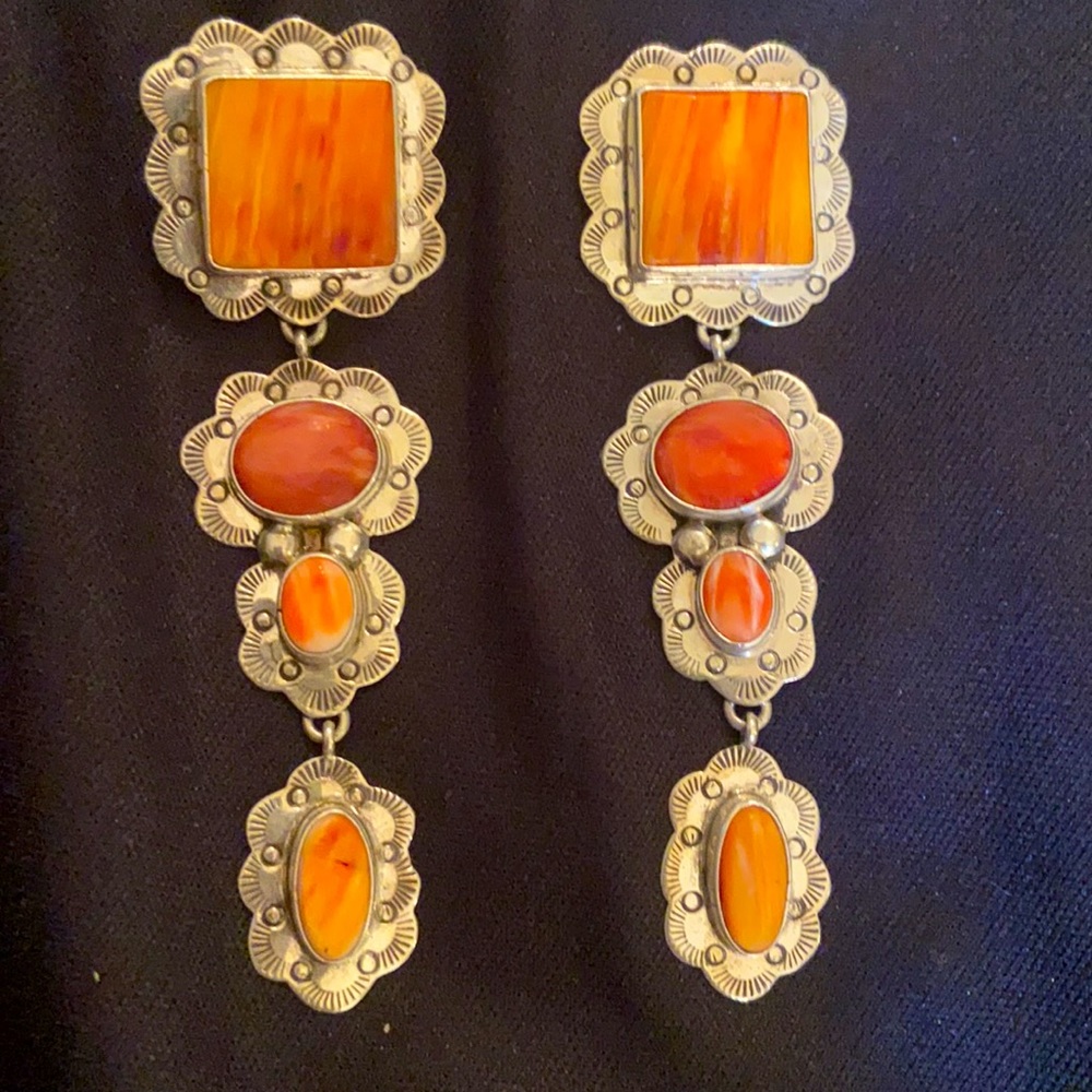 Spiny Oyster sterling silver Navajo earrings.